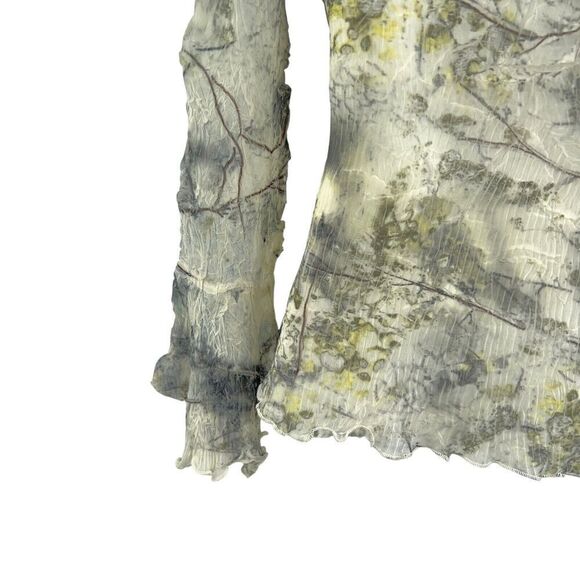 Komarov Crinkle Floral Print Top Size L v-Neck Long Sleeve Green Yellow Layered - Picture 9 of 12